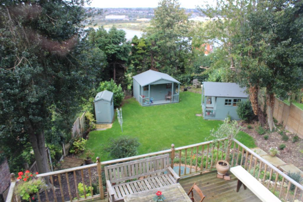 Botleigh Villa Rochester  Bagian luar foto